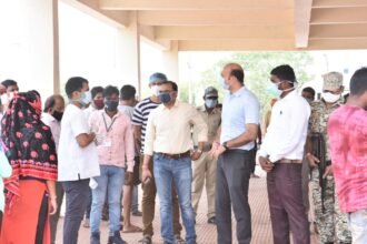 The collector told the people who came for testing at the testing center in the Lich Health Center