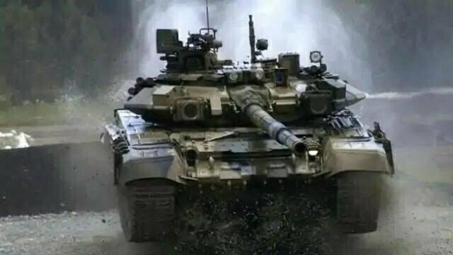 महामारी के बीच भारत ने जमकर खरीदे हथियार, सेना पर खर्च के मामले में बस अमेरिका-चीन से पीछे