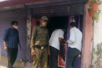 Goods were sold in lockdown: Corporation's team imposed a fine of