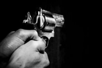 स्कूल में गोलीबारी, नौ की मौत, 20 घायल, हमलावर ने खुद को भी गोली मारी