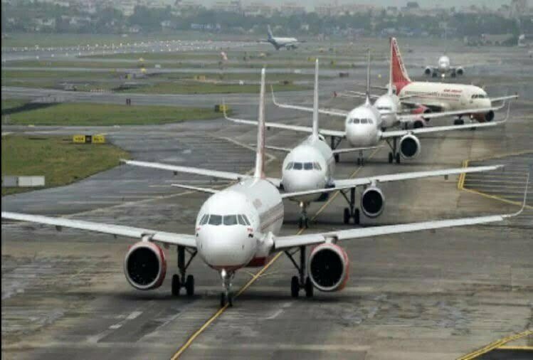 हांगकांग-भारत के बीच उड़ानें 3 मई तक स्थगित, 50 यात्री संक्रमित मिलने पर लिया फैसला
