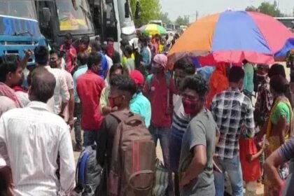 लॉकडाउन के डर से छत्तीसगढ़ लौटेंगे ढाई लाख से ज्यादा मजदूर, हर प्रवासी की जांच करेगा राज्य प्रशासन
