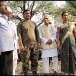 सीआरपीएफ के जवान राकेश्वर मनहास की सकुशल वापसी पर विधायक देवेंद्र ने किया अभिनंदन