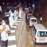 अस्पताल का दौरा करते रहे मंत्री, मरीज ने बाहर तोड़ा दम, रोती बिलखती बेटी बोली- मैं चिल्लाती रही, नहीं आए डॉक्टर