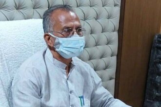 तीसरी लहर का खतरा: गृहमंत्री ताम्रध्वज साहू ने ली प्रभार जिलों के अधिकारियों की वर्चुअल बैठक