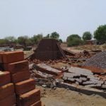 बीएसपी और रिसाली निगम की संयुक्त कार्रवाई.... लाॅकडाउन का फायदा उठाकर फौजी कर रहा था अवैध निर्माण.... 6000 वर्ग फीट में किए बाउंड्री वाल को तोड़ा