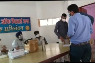 प्रेस क्लब भवन में शुरू हुआ 18 प्लस का वैक्सीनेशन: ग्रैंड ग्रुप के चेयरमेन गुरुचरण सिंह होरा ने फीता काटकर किया शुभारंभ