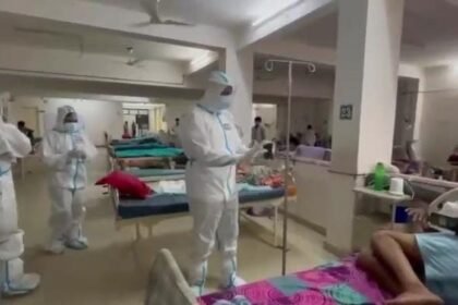 विधायक देवेन्द्र यादव के प्रयास से चंदुलाल चंद्राकर अस्पताल में बना आईसीयू… अंतिम तैयारी का निरीक्षण करने पहुंचे विधायक… डॉक्टरों और मरीजों से मिले