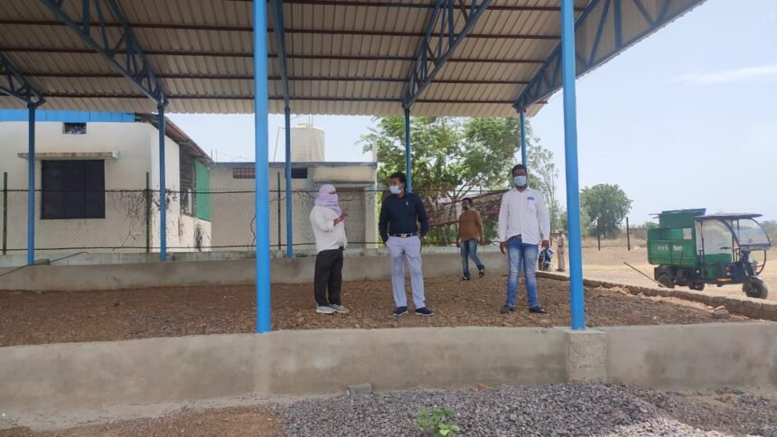 रिसाली में महिलाओं को आत्मनिर्भर बनाने हो रहा प्रयास… डुंडेरा गोठान में बनाया जाएगा डबरी… गोधन सेवा के साथ होगा मछली पालन.... गृहमंत्री की कल्पना को मूर्तरूप देने पहल