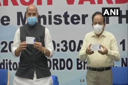 उपलब्धि: राजनाथ और हर्षवर्धन ने लॉन्च की कोरोना की देसी दवा 2-डीजी, पानी में घोलकर मरीजों की दी जाएगी