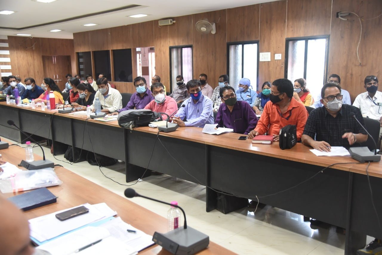 Collector gave instructions for effective implementation of free education