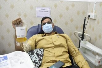 प्लाज्मा एक्सप्रेस मुहिम: विधायक देवेंन्द्र यादव ने डोनेट किया प्लाज्मा…. कोरोना के गंभीर मरीजों को बचाने प्लाज्मा थेरेपी भी है कारगर