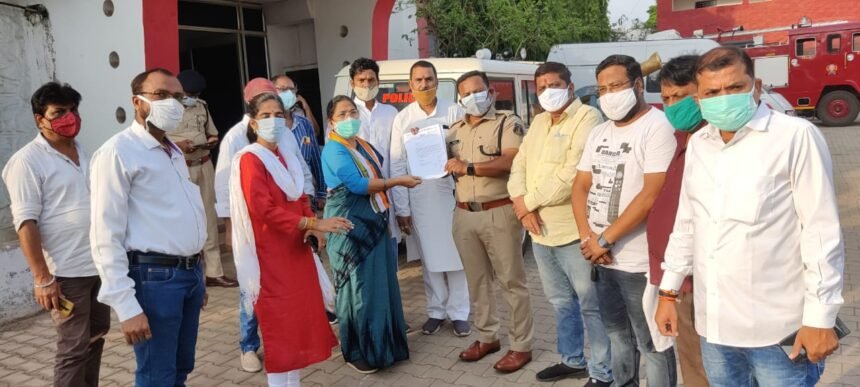 जिला कांग्रेस कमेटी भिलाई ने की भारतीय जनता पार्टी के प्रवक्ता संबित पात्रा, राष्ट्रीय अध्यक्ष जे पी नड्डा, बीएल संतोष व केन्द्रीय मंत्री स्मृति ईरानी के खिलाफ एफआईआर की मांग