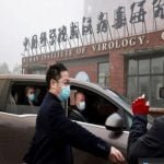 लेखक का दावा: वुहान की ही एक लैब से लीक हुआ कोरोना, फिर पूरी दुनिया में फैला