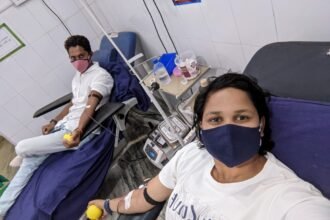 सिकलीन पीडि़त बच्ची को श्री मानव सेवा फाउंडेशन की पहल से मिला सहारा… जेल प्रहरी, ट्रैफिक प्रभारी व महिला एसआई ने किया रक्तदान