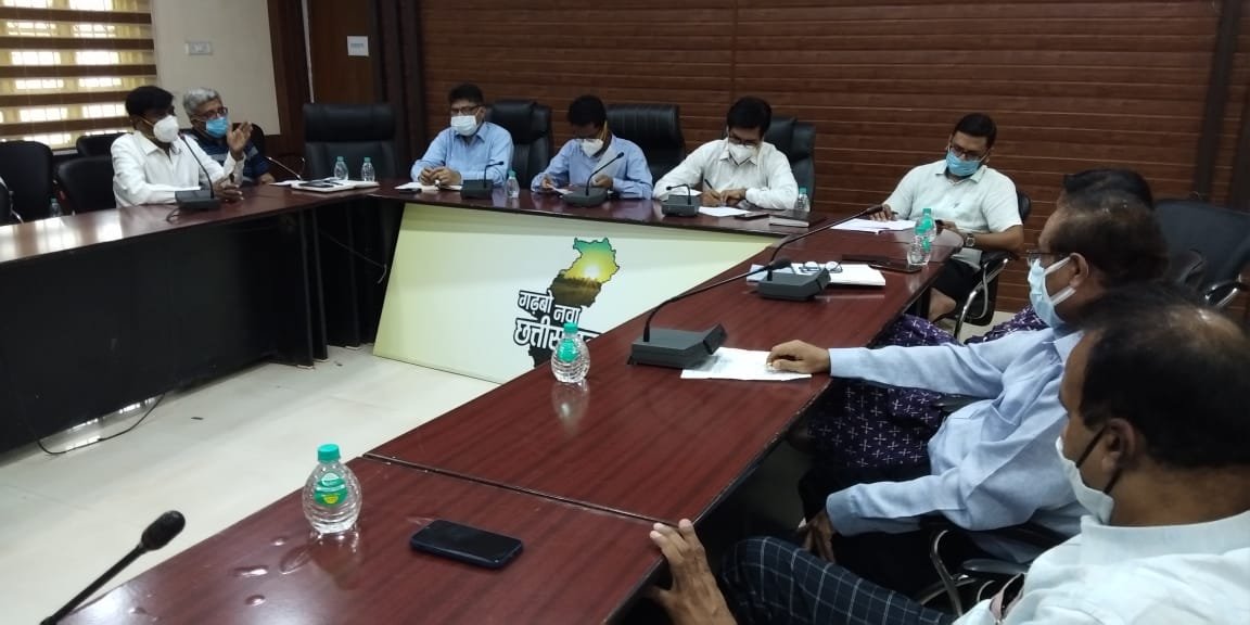 थर्ड वेव की आशंका को देखते हुए बच्चों के इलाज की व्यवस्था पर प्लानिंग शुरू… चंदूलाल चंद्राकर कोविड हास्पिटल में 25 बेड चाइल्ड आईसीयू पर कार्य आरंभ