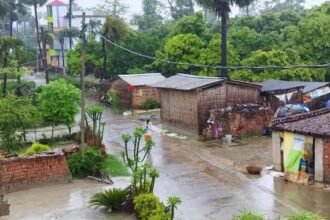 बिहार-झारखंड से यूपी तक दिखा यास का असर, रातभर तेज हवाओं के साथ भारी बारिश