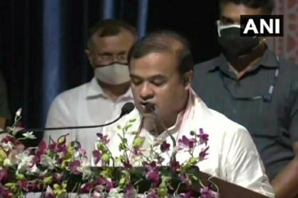 हिमंत सरमा ने ली मुख्यमंत्री पद की शपथ, नड्डा समेत भाजपा के ये नेता रहे मौजूद