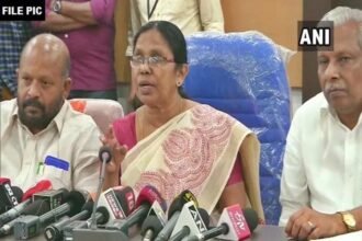 सीएम विजयन की कैबिनेट में नए चेहरों की एंट्री, केके शैलजा समेत पुराने मंत्रियों का पत्ता कटा