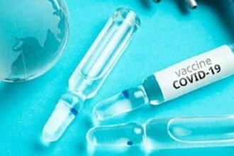 देश में लागू होगी दुनिया की सबसे अलग टीकाकरण नीति, जानें क्या है 'मिक्स एंड मैच' व्यवस्था