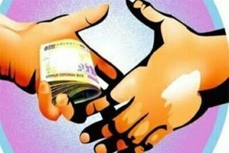 आईसीयू बेड के लिए मांगी 1.30 लाख की रिश्वत, पूरे पैसे नहीं थे तो किस्तों में ली रकम