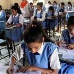 सीएम का निर्देश- दो बहनें साथ पढ़ रही हों तो एक की फीस माफ करें प्राइवेट स्कूल