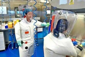 चीन को बेनकाब करने वाला सनसनीखेज दावा, वुहान लैब में ही तैयार हुआ वायरस, कोरोना में यूनिक फिंगरप्रिंट भी मिला