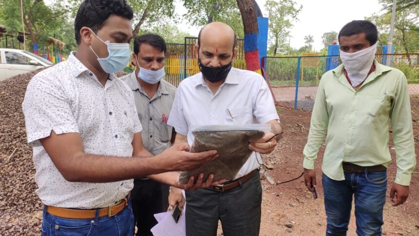 Efforts to make women self-reliant… not only manure, do work by planning