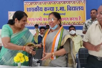 Massive tree plantation program in Government Girls School Vaishali Nagar