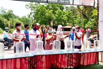 Third relief center started in Sector-1 for clean water... Bhilai District Congress President Tulsi Sahu inaugurated