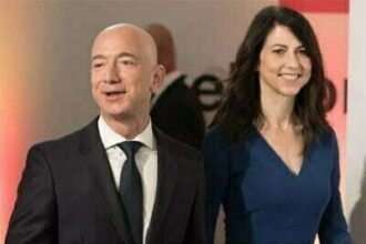 दरियादिली: अमेजन प्रमुख जैफ बेजोस की पूर्व पत्नी ने दान किए 19800 करोड़ रुपये