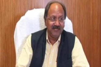 भाजपा नेता के अजीब बोल: महंगाई है तो खाना-पीना और पेट्रोल भरवाना छोड़ दो..कम हो जाएगी