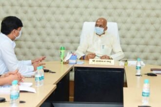 Home Minister Tamradhwaj Sahu reviewed the preparedness of the city