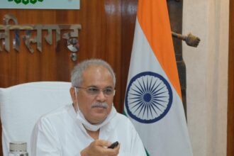 Chief Minister Bhupesh Baghel gave development works worth Rs 3 thousand 854 crore to 12 districts in 6 days