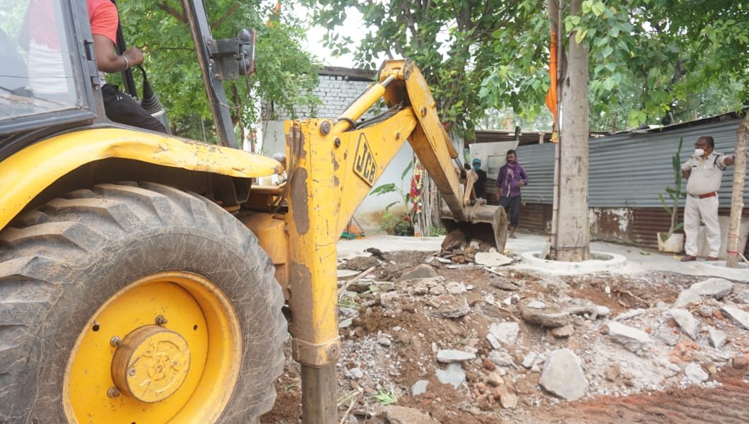Action taken on illegal construction in Dakshin Gangotri