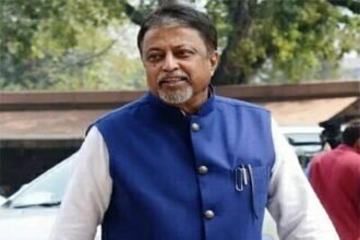 भाजपा को झटका: आज मुकुल रॉय की 'घर वापसी', दोपहर तीन बजे कर सकते हैं ममता से मुलाकात
