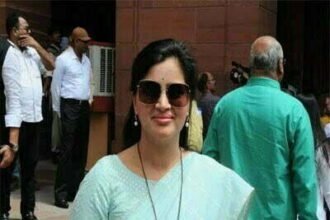 जाति प्रमाणपत्र मामला: सांसद और अभिनेत्री नवनीत कौर राणा को सुप्रीम कोर्ट से राहत, बॉम्बे हाईकोर्ट के फैसले पर रोक