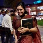 झटका: सांसद नवनीत राणा का जाति प्रमाण पत्र बॉम्बे हाईकोर्ट ने किया निरस्त, लगाया दो लाख का जुर्माना