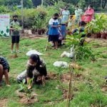 अच्छी पहल: कोरोना की दूसरी लहर ने समझाया ऑक्सीजन का महत्व तो 10 बच्चों ने लगा दिए 750 पौधे