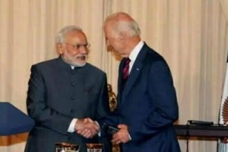 नरम पड़ा अमेरिका: भारत भेजेगा टीके, वैक्सीन बनाने के लिए जरूरी कच्चे माल की सप्लाई से भी हटाई रोक