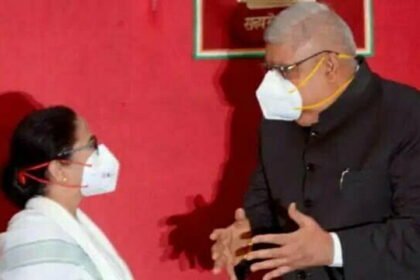 ममता बनर्जी झूठ बोल रहीं, पहले ही दिए थे पीएम की मीटिंग के बायकॉट के संकेत: गवर्नर जगदीप धनखड़