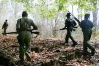 छत्तीसगढ़-तेलंगाना बॉर्डर पर सुरक्षाबलों की नक्सलियों से मुठभेड़…. 3 नक्सली ढेर…. एके-47 समेत कई हथियार बरामद