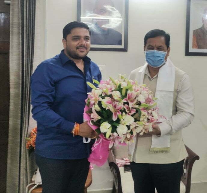 BJYM leader Atul Parvat met Union Minister and former Assam CM Sarbananda Sonowal