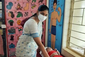 The secretary reached Kopedih Anganwadi center, took the weight of the child herself