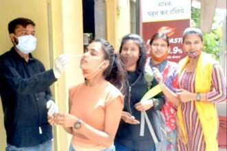 भारत में पिछले 24 घंटे में 13091 नए केस, 340 की मौत, सक्रिय मामलों में रिकॉर्ड गिरावट