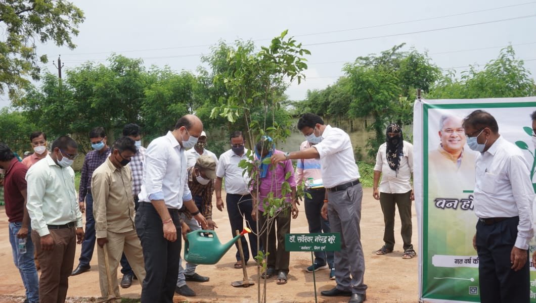 One Home One Tree campaign started with plantation in vehicle branch