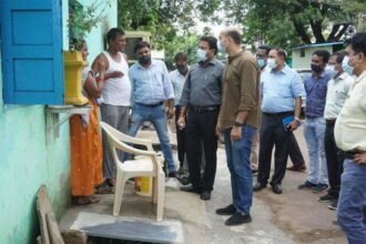 Pure water reached the tail end in Khursipar… Collector Bhure inspected and gave instructions to the officials