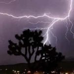 आसमान से गिरी मौत: आकाशीय बिजली से गई 67 लोगों की जान, पीएम ने जताया दुख