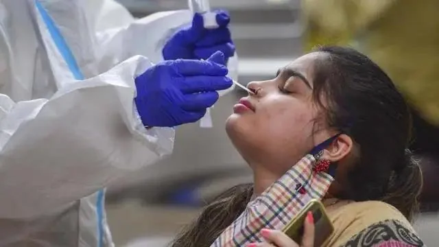 छत्तीसगढ़ में मिले कोरोना के 12 नए मामले, कोई मौत नहीं, लगीं चार करोड़ वैक्सीन खुराक