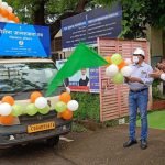 'कोविड टीकाकरण जागरूकता रथ' को राज्य टीकाकरण अधिकारी डॉ वी.आर.भगत ने किया रवाना